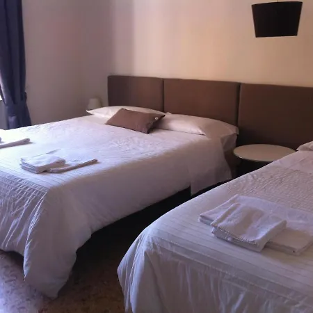 Hotel Residenza Navona Verona Exterior foto